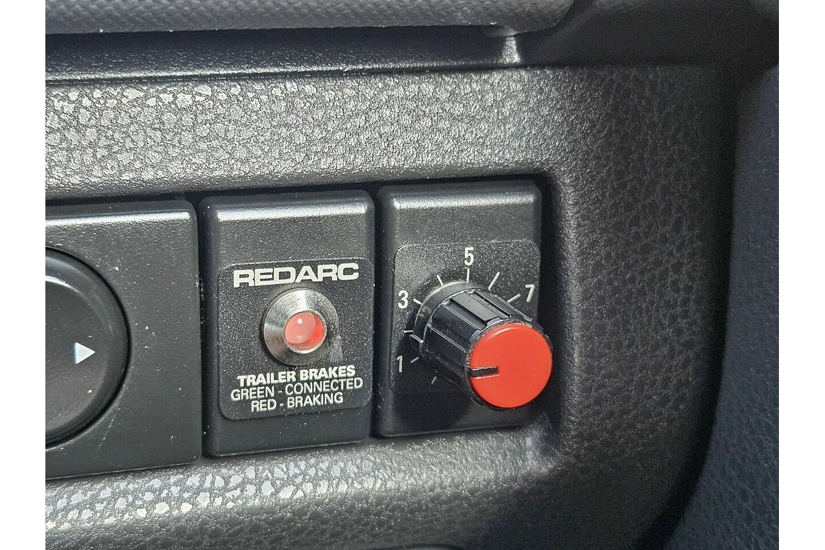 2015 Isuzu MU-X LS-T