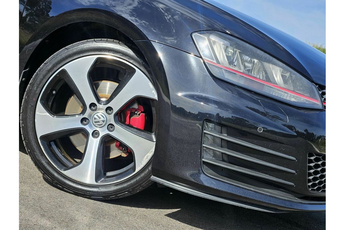 2015 Volkswagen Golf GTI 7