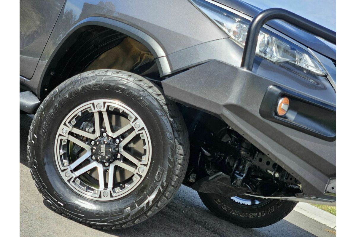 2015 Toyota Fortuner GX GUN156R