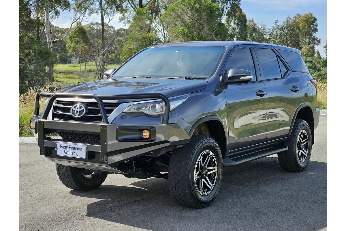 2015 Toyota Fortuner GX GUN156R