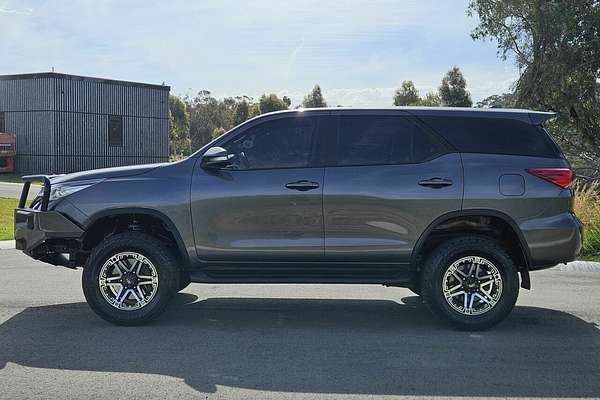 2015 Toyota Fortuner GX GUN156R