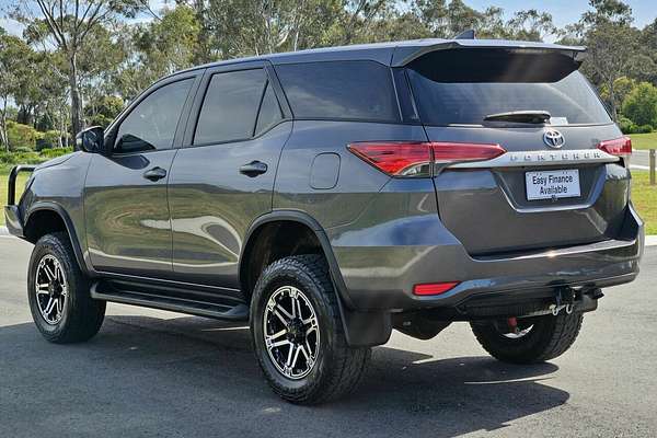 2015 Toyota Fortuner GX GUN156R