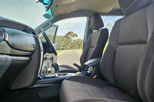 2015 Toyota Fortuner GX GUN156R