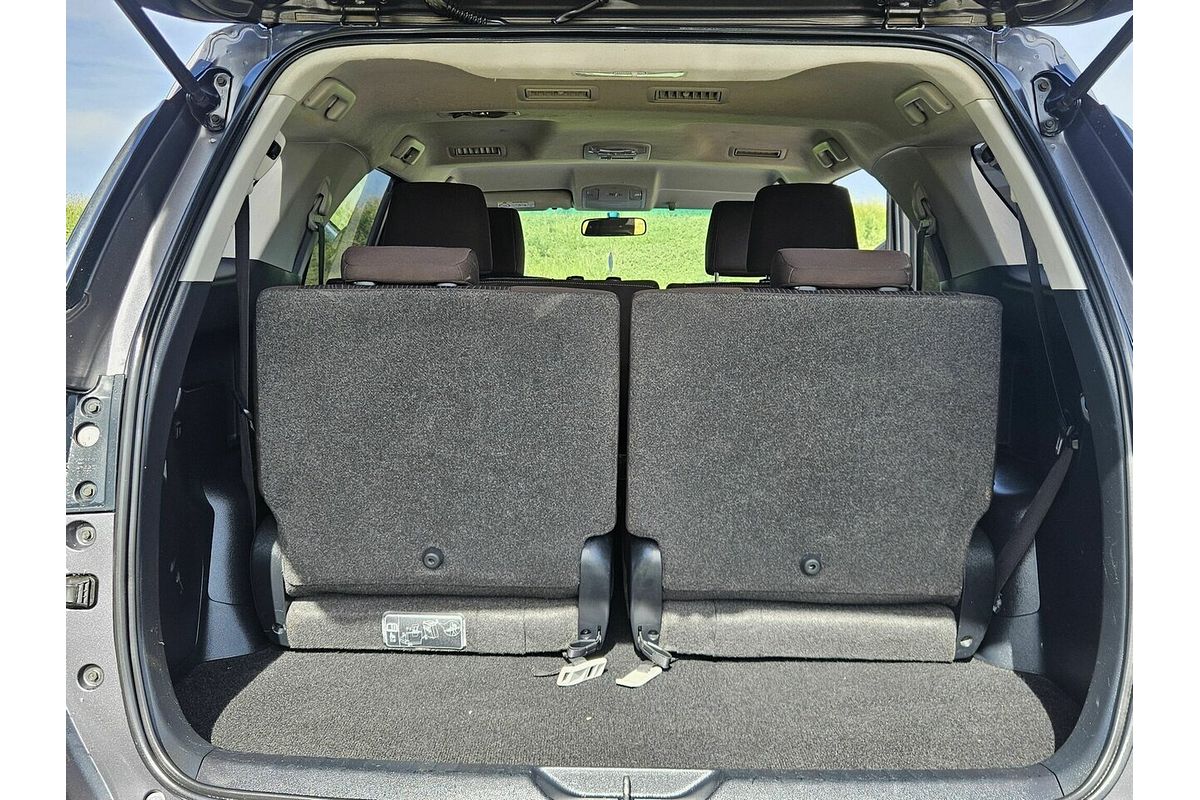 2015 Toyota Fortuner GX GUN156R