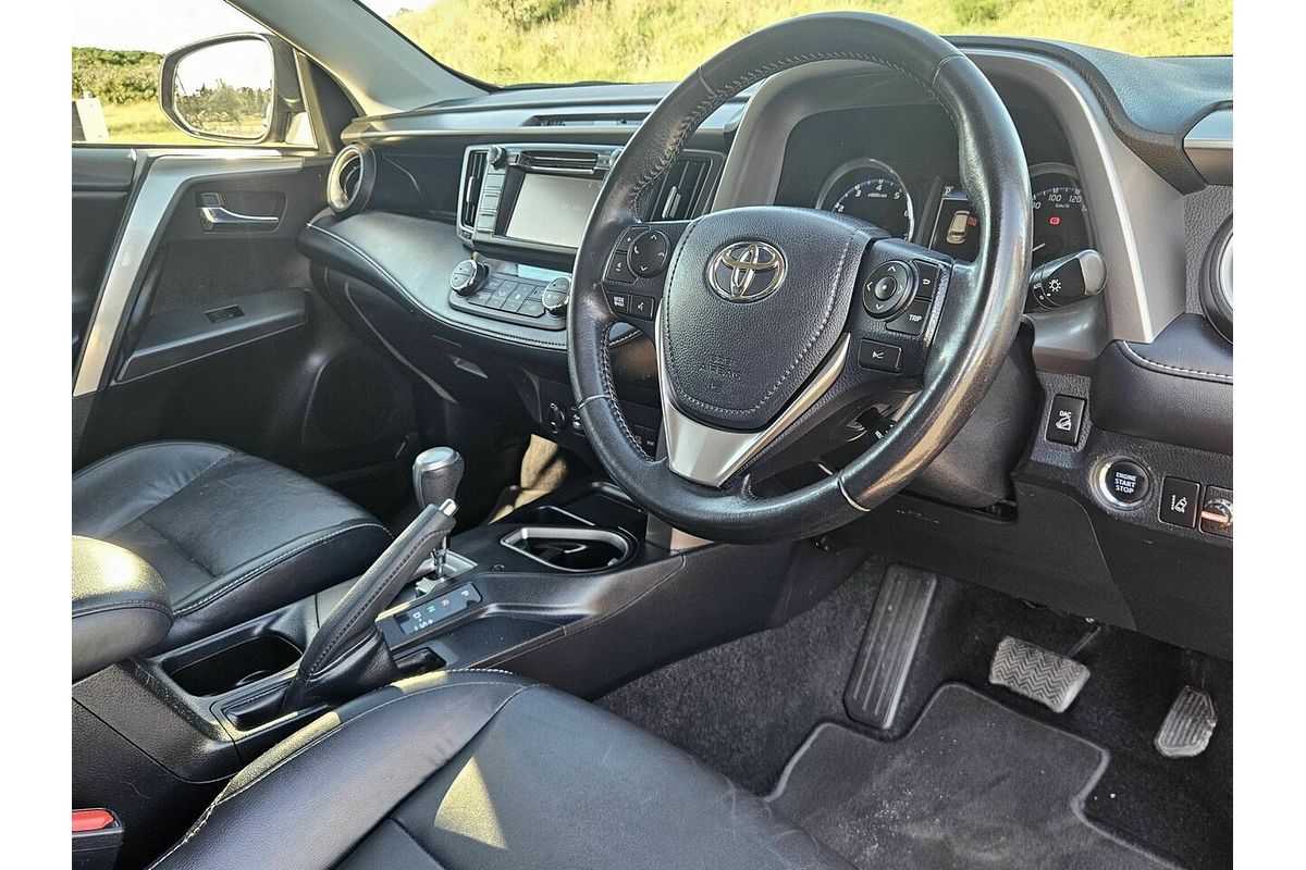 2018 Toyota RAV4 Cruiser ASA44R