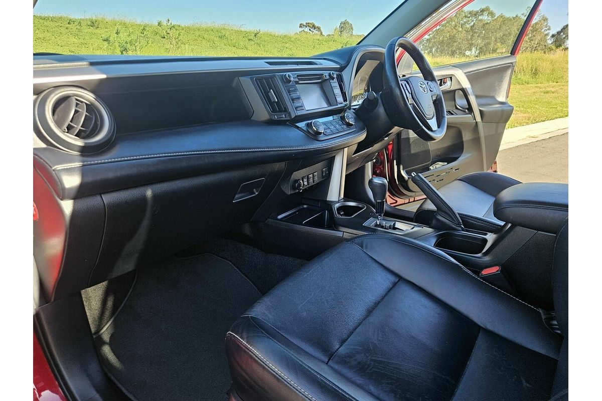 2018 Toyota RAV4 Cruiser ASA44R