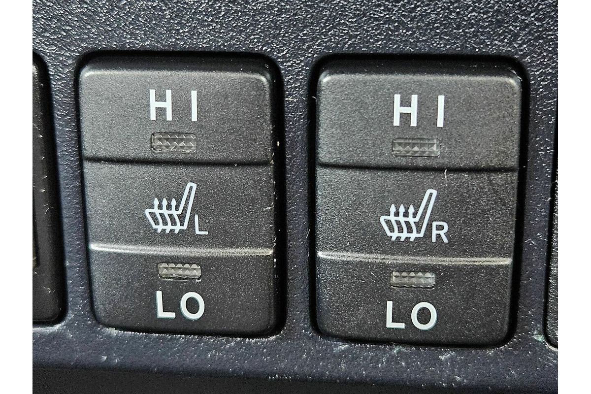 2018 Toyota RAV4 Cruiser ASA44R