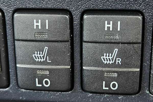 2018 Toyota RAV4 Cruiser ASA44R