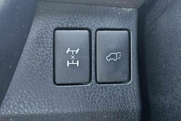 2018 Toyota RAV4 Cruiser ASA44R