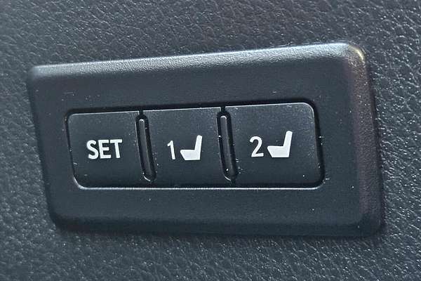 2018 Toyota RAV4 Cruiser ASA44R