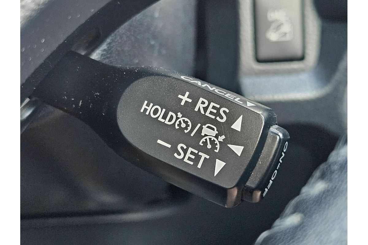 2018 Toyota RAV4 Cruiser ASA44R