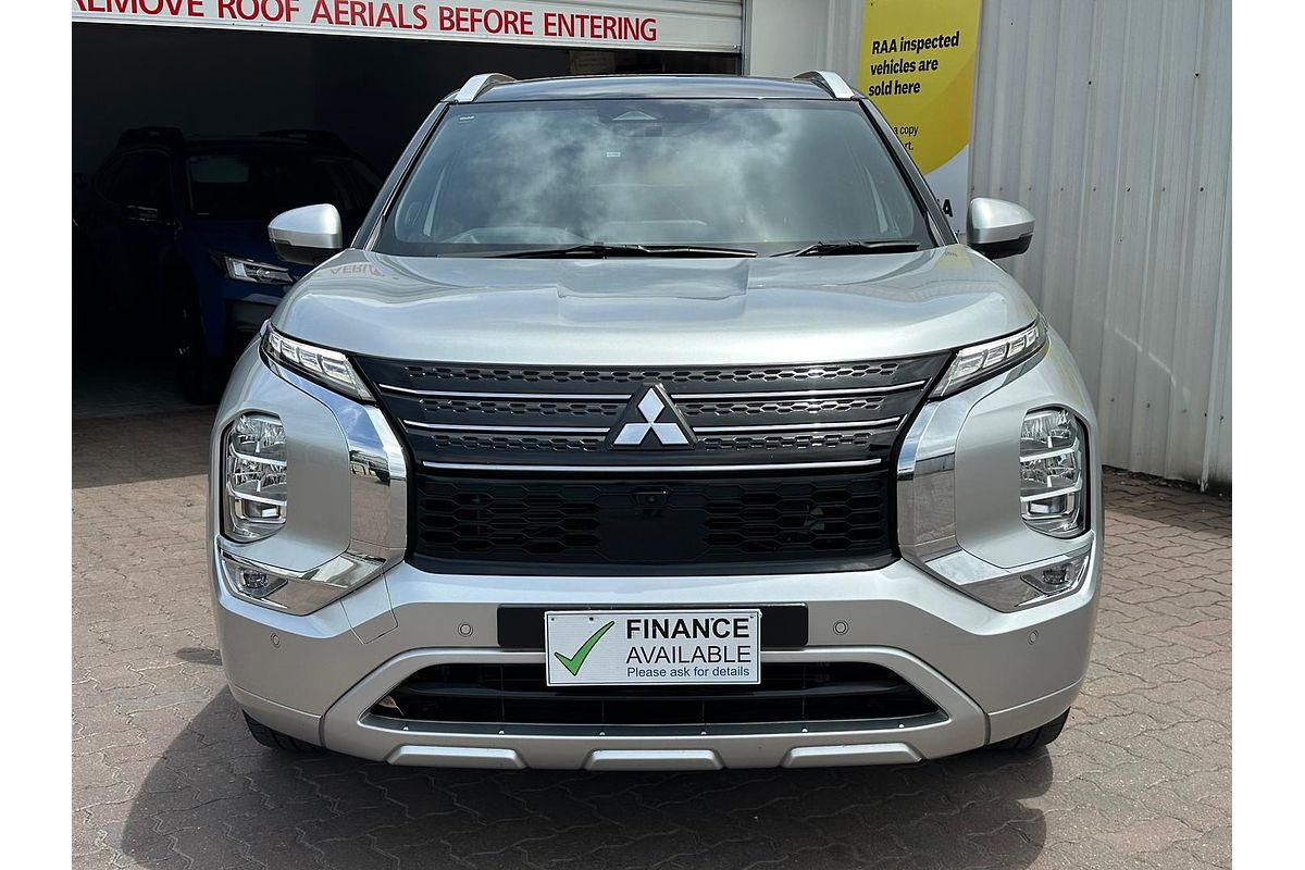 2023 Mitsubishi Outlander Exceed Tourer ZM