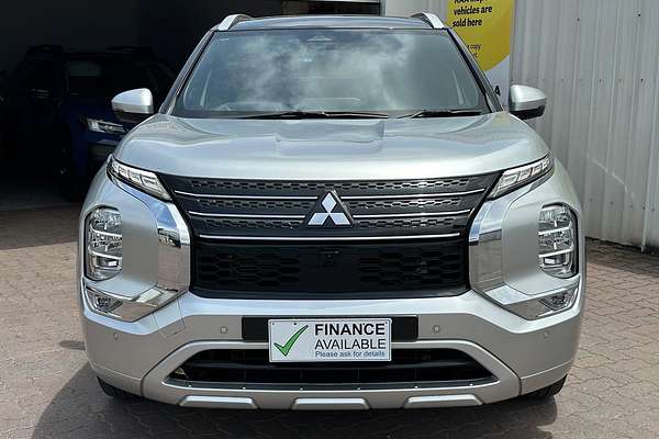 2023 Mitsubishi Outlander Exceed Tourer ZM