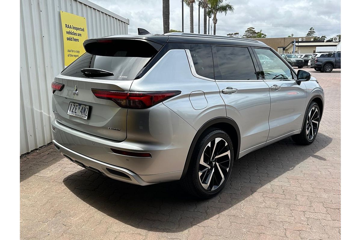 2023 Mitsubishi Outlander Exceed Tourer ZM