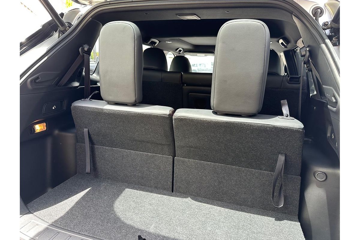 2023 Mitsubishi Outlander Exceed Tourer ZM