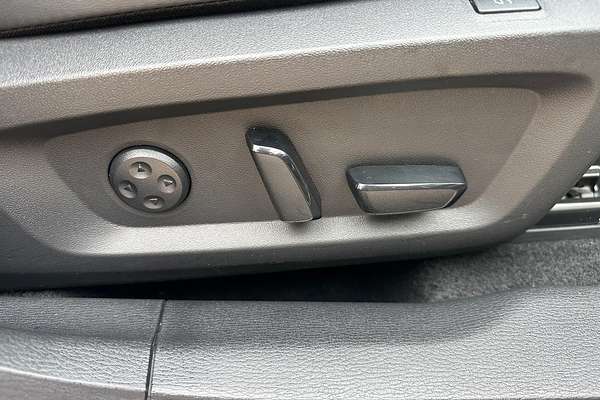 2023 Mitsubishi Outlander Exceed Tourer ZM