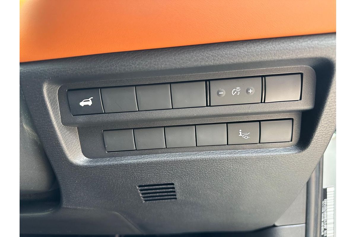 2023 Mitsubishi Outlander Exceed Tourer ZM