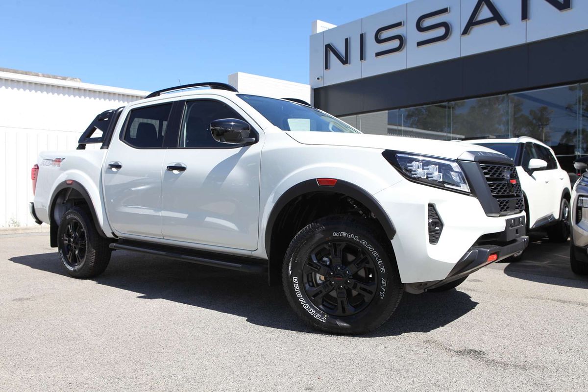 2025 Nissan Navara PRO-4X D23 4X4