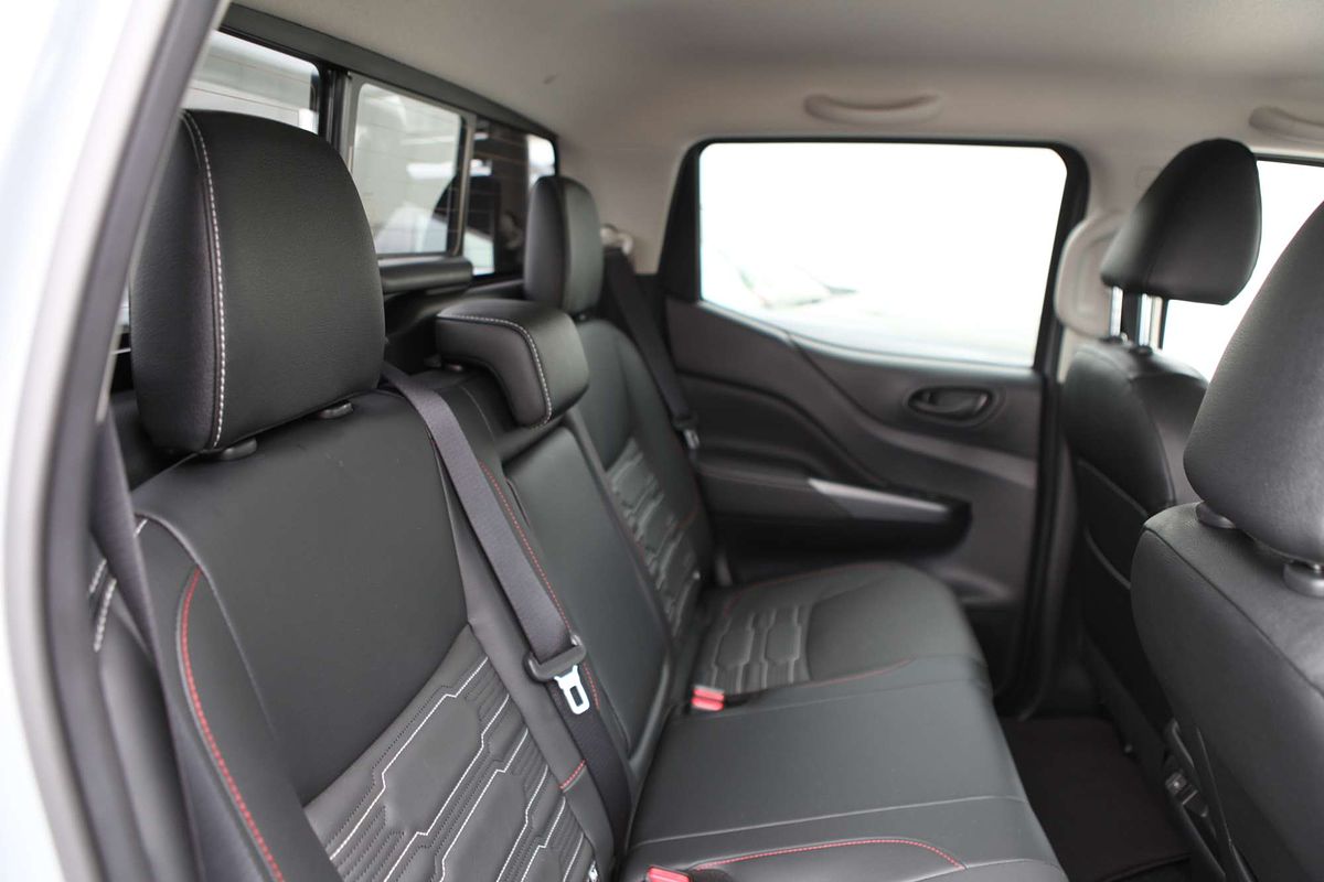 2025 Nissan Navara PRO-4X D23