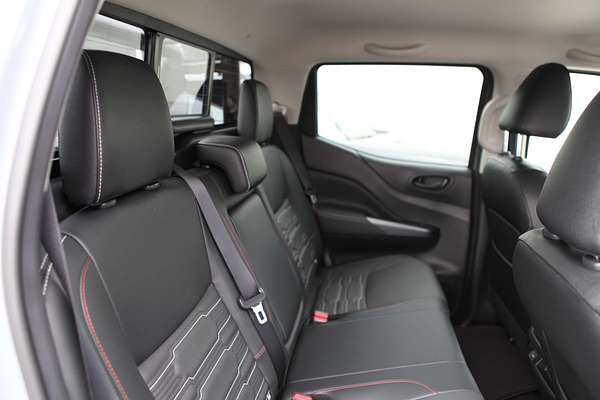 2025 Nissan Navara PRO-4X D23