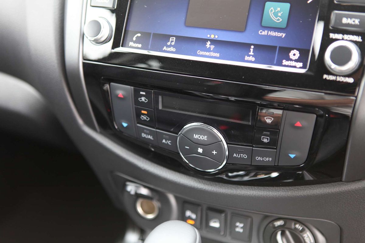 2025 Nissan Navara PRO-4X D23