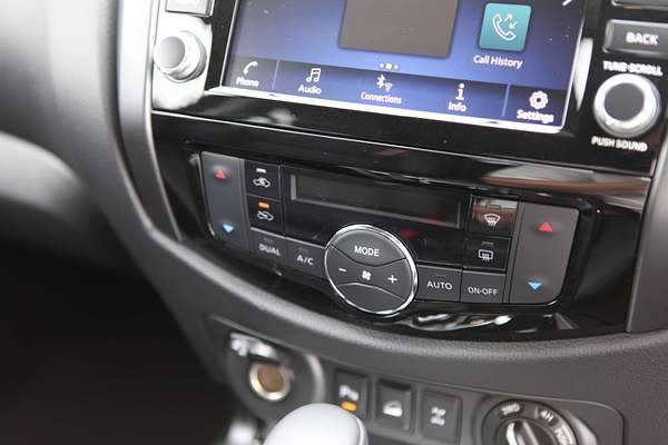 2025 Nissan Navara PRO-4X D23