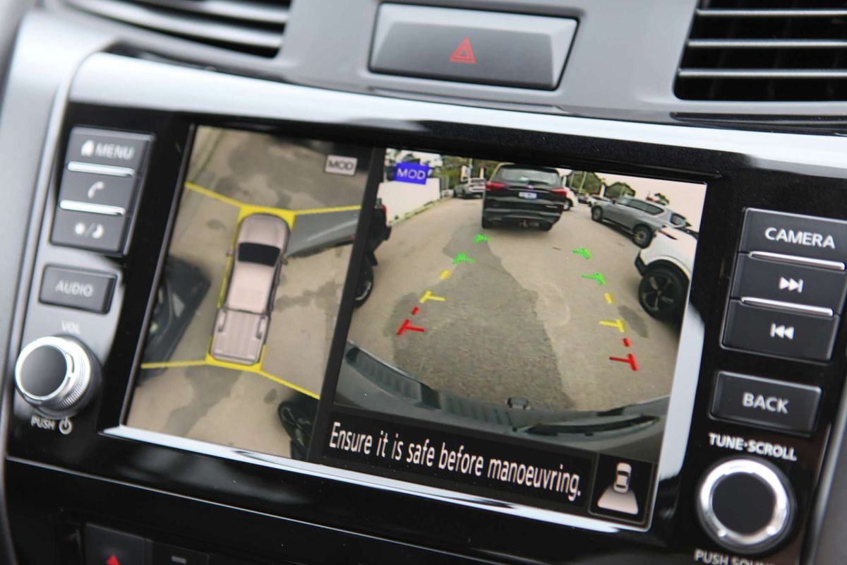 2025 Nissan Navara PRO-4X D23