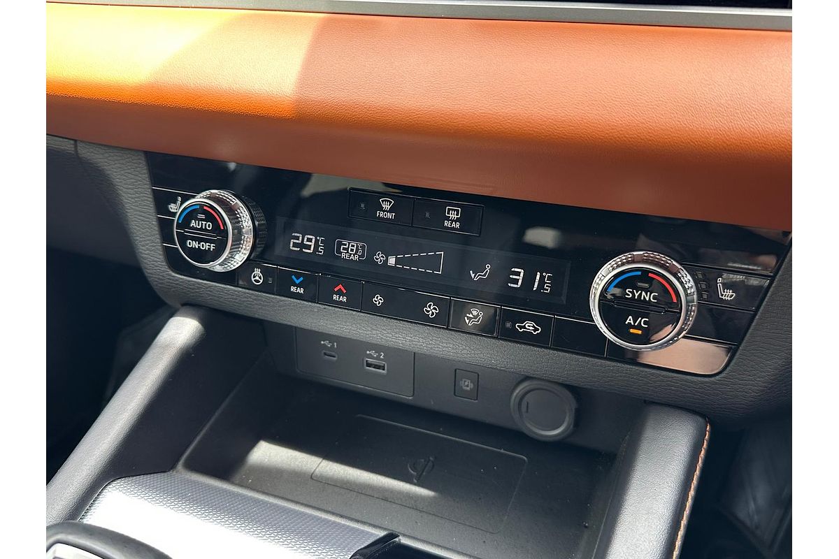 2023 Mitsubishi Outlander Exceed Tourer ZM