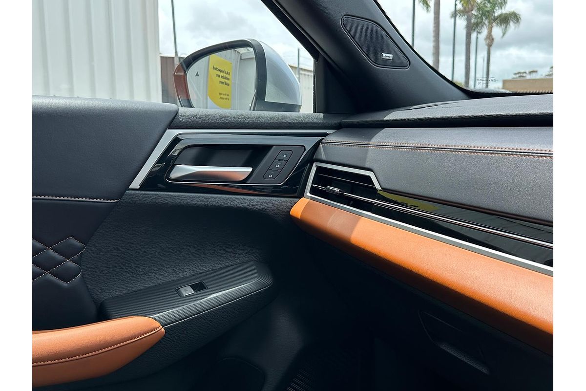 2023 Mitsubishi Outlander Exceed Tourer ZM