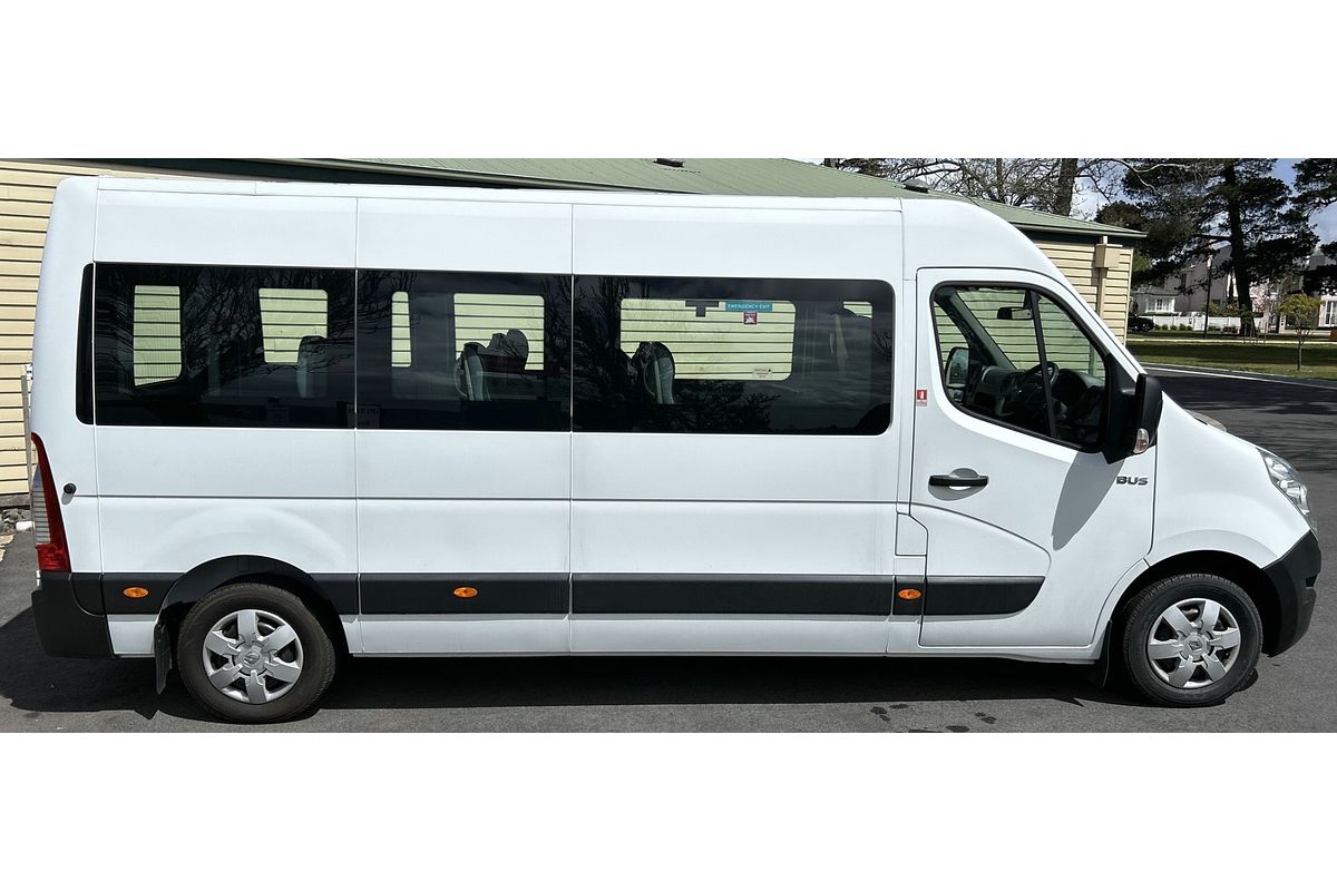 2018 Renault Master X62 LWB Mid Roof
