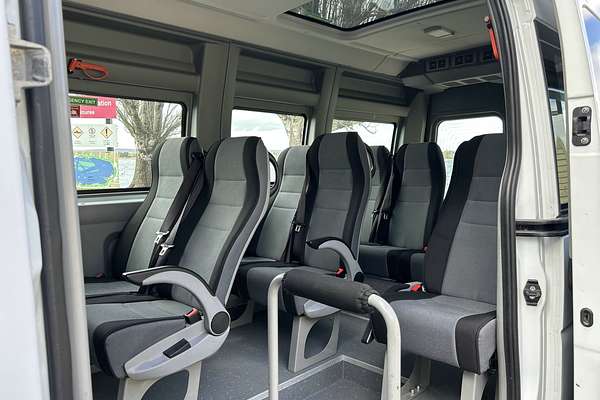 2018 Renault Master X62 LWB Mid Roof