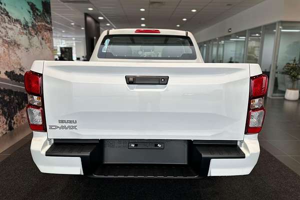 2025 Isuzu D-MAX SX High Ride Rear Wheel Drive