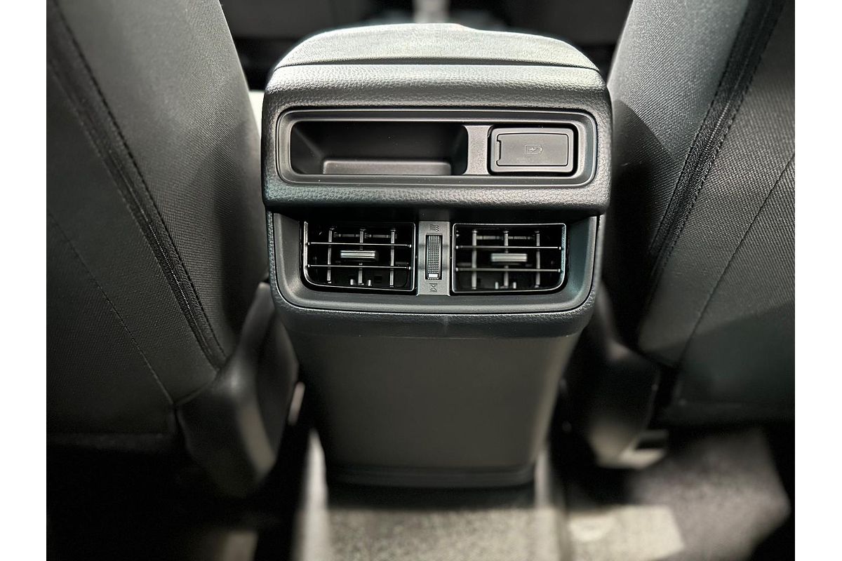 2025 Isuzu D-MAX SX High Ride Rear Wheel Drive