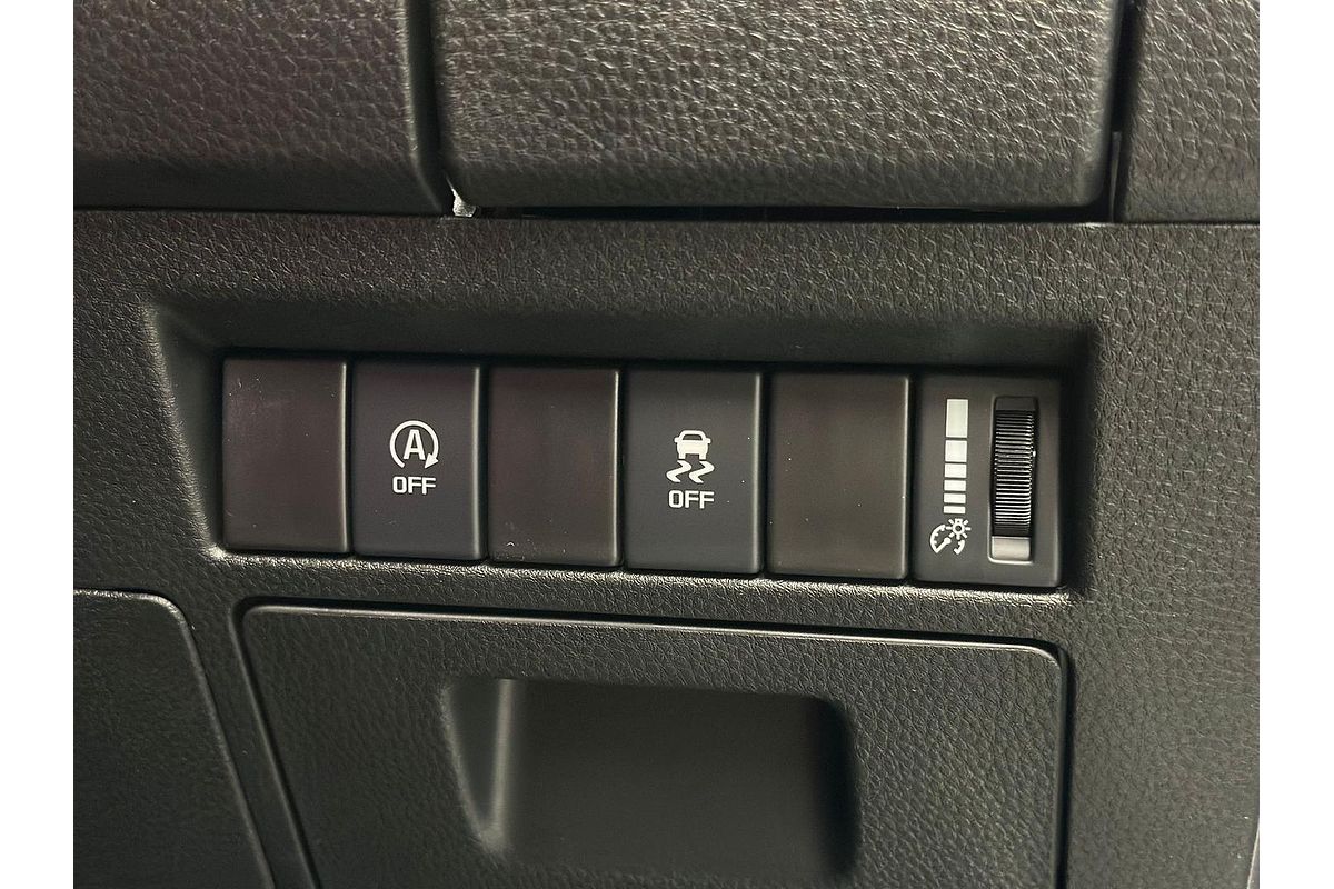 2025 Isuzu D-MAX SX High Ride Rear Wheel Drive