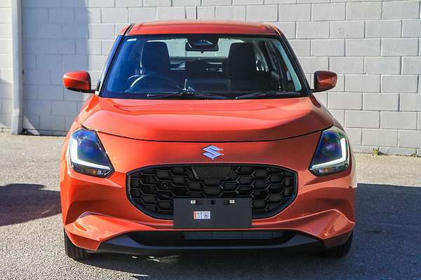 2025 Suzuki Swift Hybrid UZ