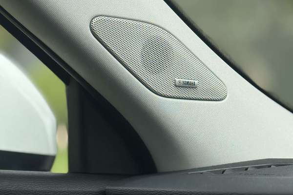 2025 Mitsubishi Outlander LS ZM