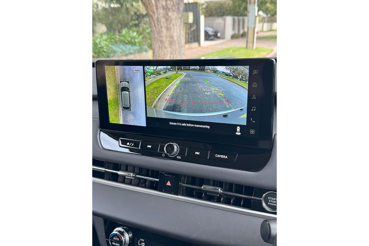 2025 Mitsubishi Outlander LS ZM