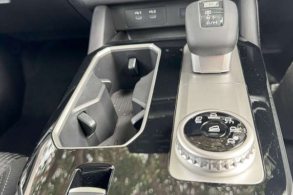 2025 Mitsubishi Outlander LS ZM