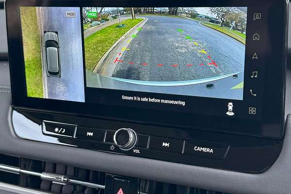 2025 Mitsubishi Outlander LS ZM