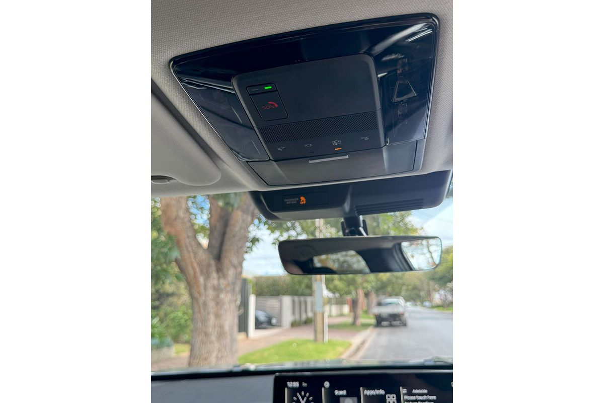 2025 Mitsubishi Outlander LS ZM