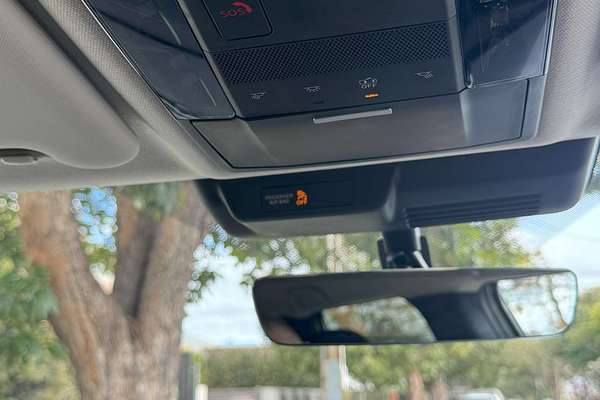 2025 Mitsubishi Outlander LS ZM