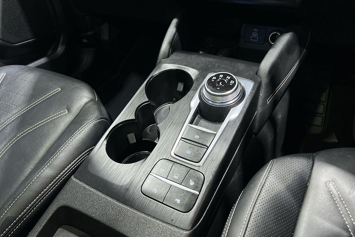 2022 Ford Escape Vignale ZH