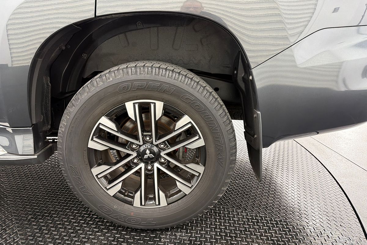 2020 Mitsubishi Pajero Sport GLS QF