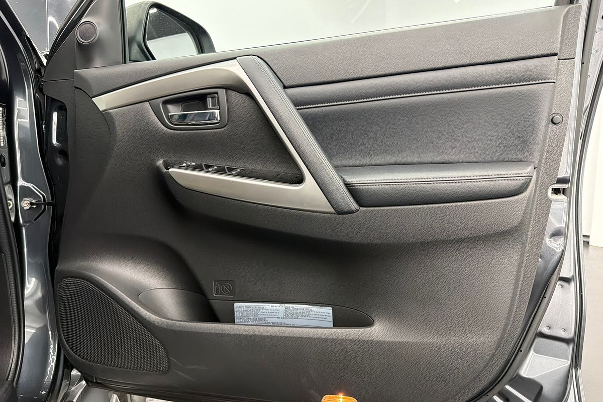 2020 Mitsubishi Pajero Sport GLS QF