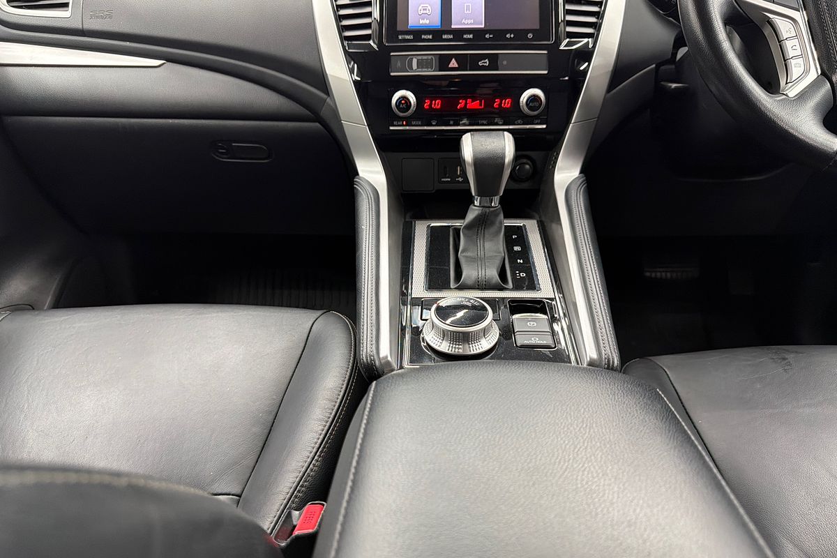 2020 Mitsubishi Pajero Sport GLS QF