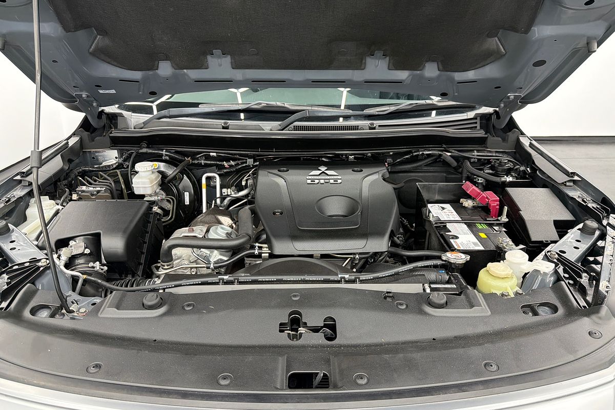 2020 Mitsubishi Pajero Sport GLS QF