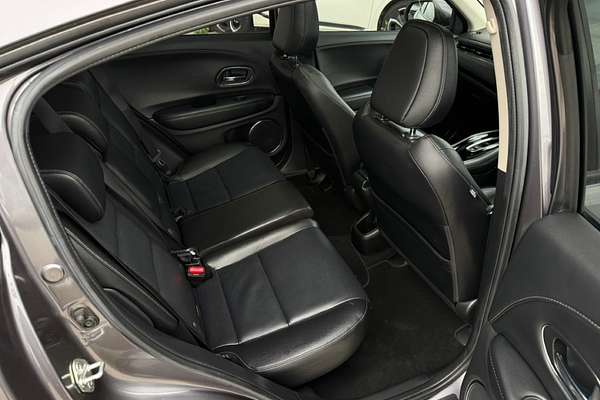 2021 Honda HR-V VTi-LX