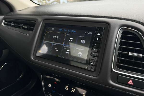 2021 Honda HR-V VTi-LX