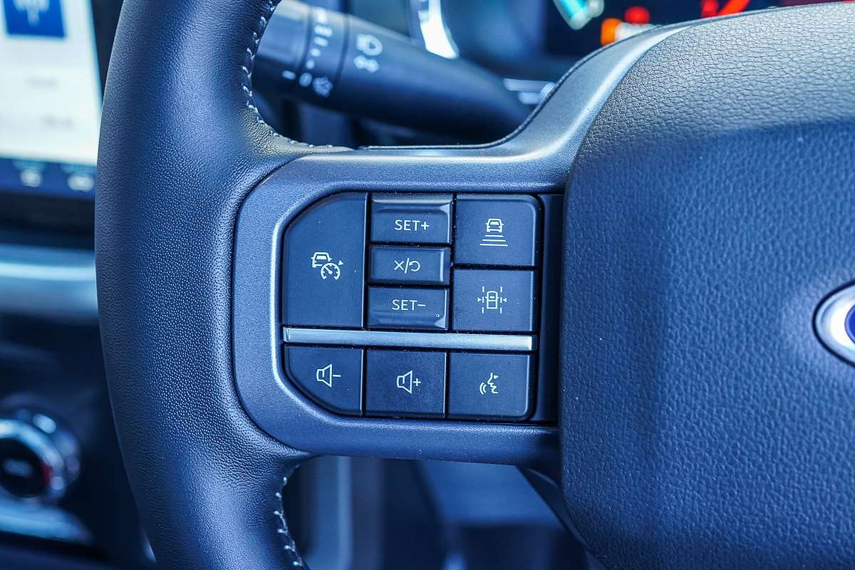 2023 Ford F-150 Lariat 4X4 SWB