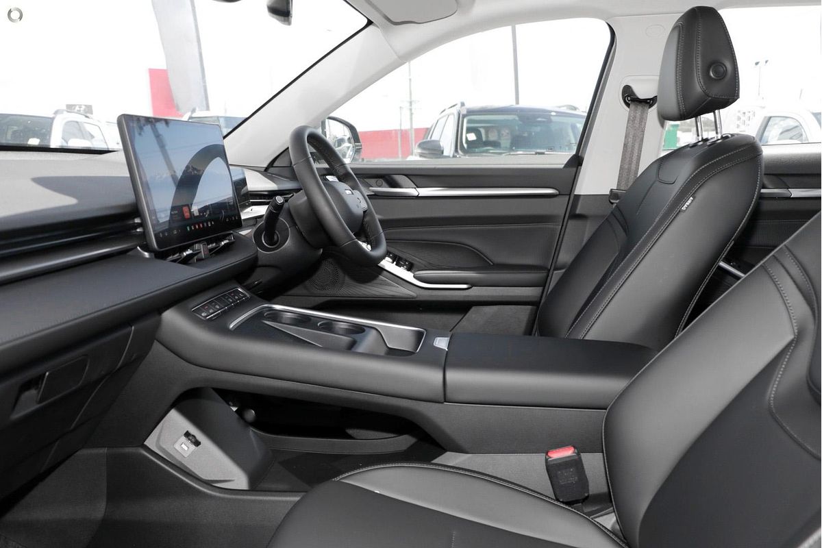 2025 GWM Haval H6 Lux PHEV B01